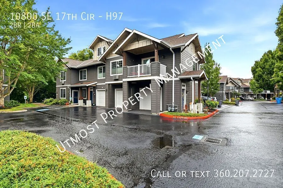 Experience effortless living in this beautifully maintained corner-unit 2BD 2BA condo — Photo 2