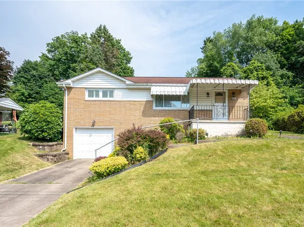 541 Hickory Dr, Greensburg, PA 15601