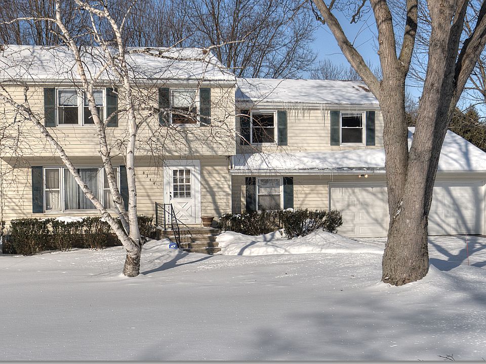 1st image of 8344 Waters Dr