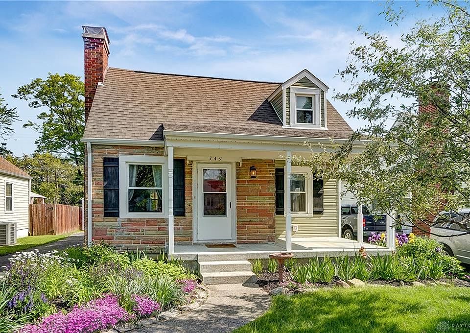 1st image of 349 Cushing Ave