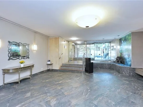 3101 Ocean Parkway image 34 of 39