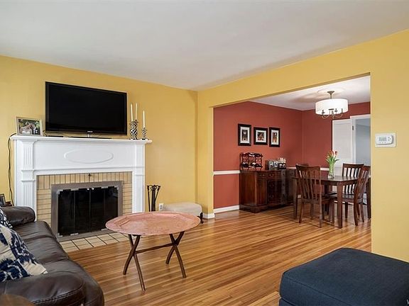2nd image of 298 Hendricks Blvd