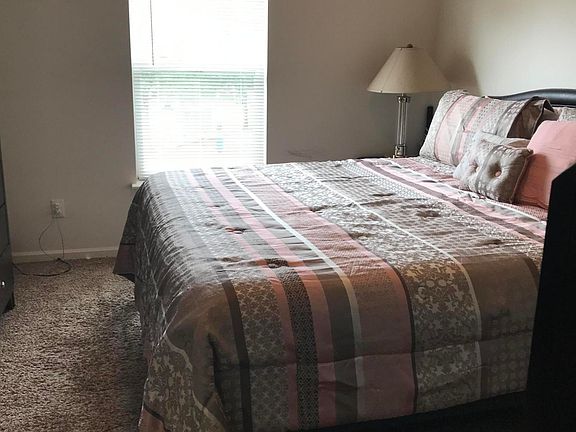 5th image of 3700 Kirkpatrick Cir Unit 8-9