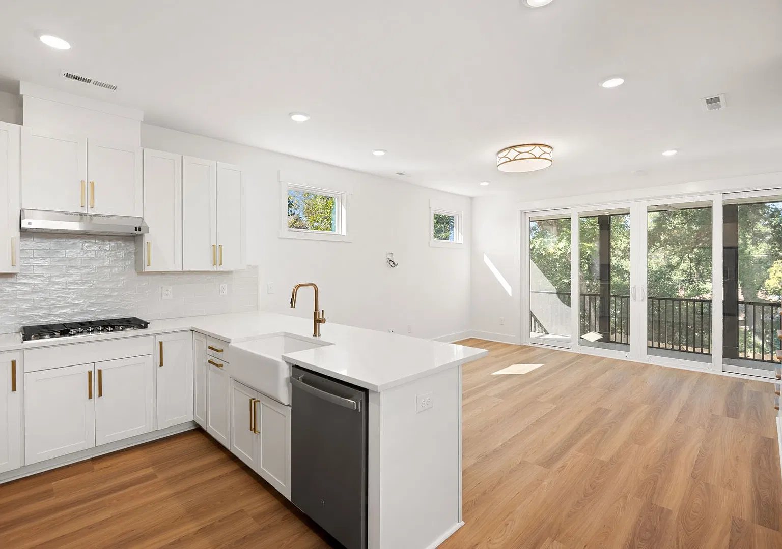 Energy Efficient 3-Bedroom Close to Downtown Durham — Photo 3