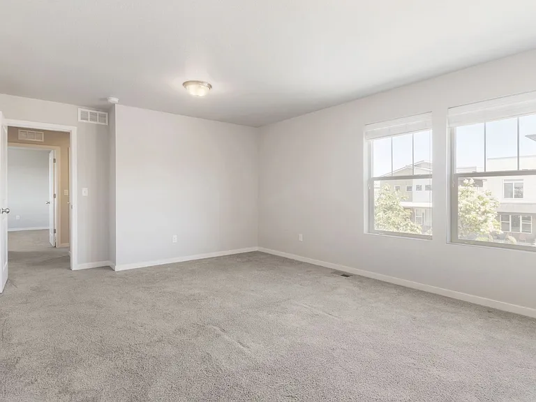 2139 Saison St — Photo 14