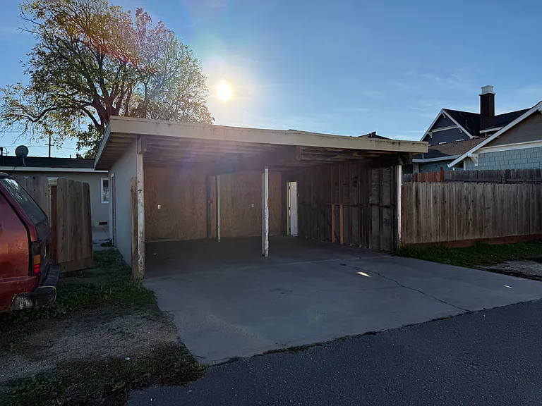 104 Spreckels Ave #104 — Photo 3