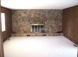 5793 Roark Mill Rd, Hurt, VA 24563