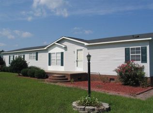 6303 Wayne Memorial Dr NE, Pikeville, NC 27863