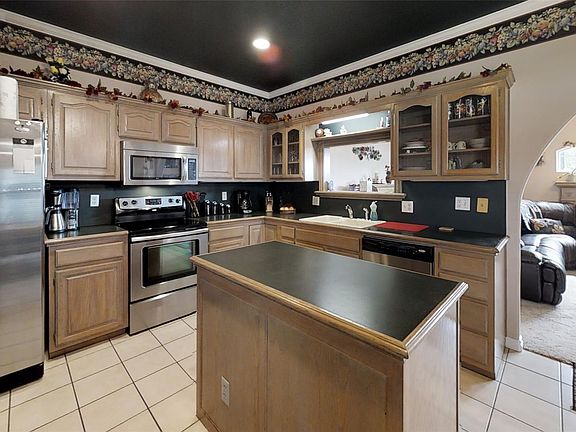 4th image of 10722 Canyon Oaks Ct