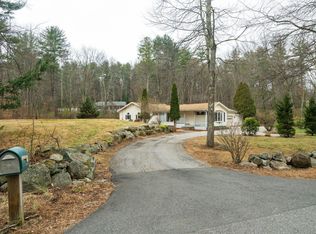 136 Wallace Rd, Bedford, NH 03110