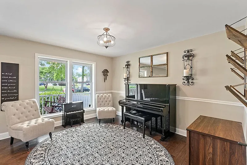 Thumbnail 18