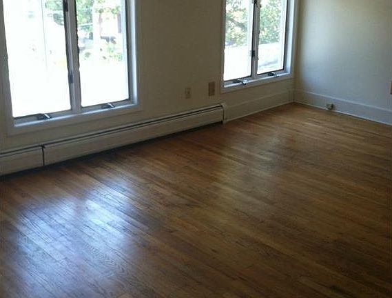 2nd image of 462 Piermont Ave APT 10