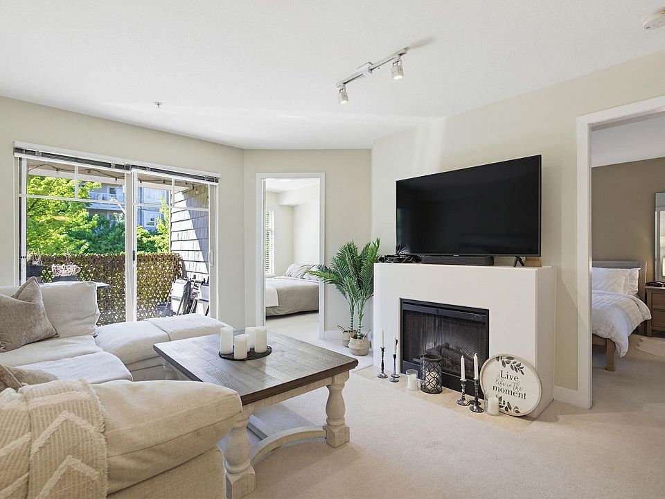 1st image of 12238 224th St #206