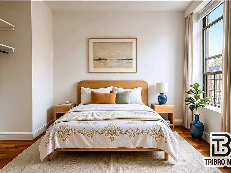 105 Thompson St #2 — Photo 1