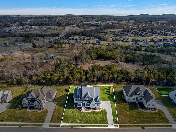 2nd image of 1016 Sinatra Dr Lot 20