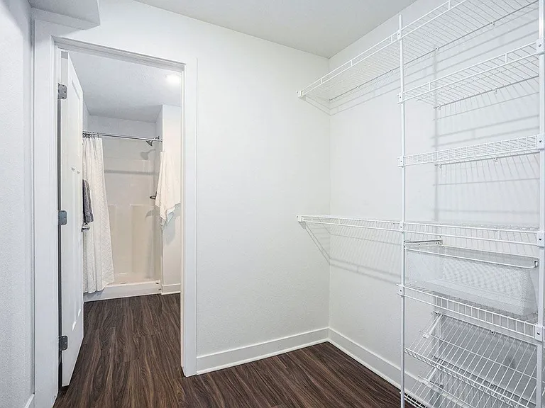 Meadowbrooke Apartment Homes — Photo 84