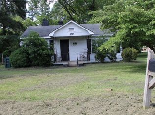 613 Stronach Ave, Goldsboro, NC 27534