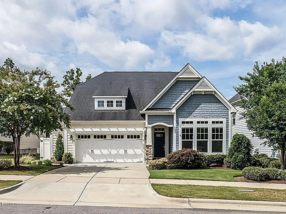 137 Lucky Ribbon Ln