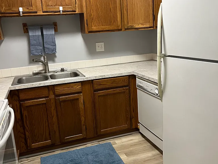 3527 Kenesaw Dr — Photo 7