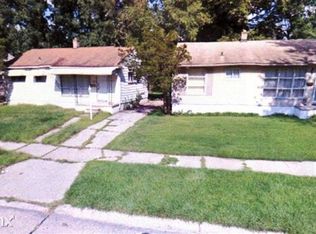 1141 Woodland Dr, Inkster, MI 48141