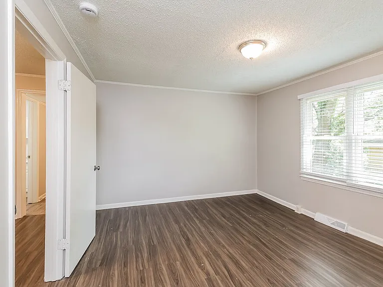 508 Allison St — Photo 12