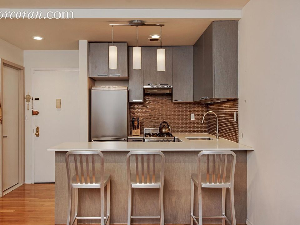 1st image of 250 W 88th St APT 308