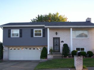 296 Elizabeth Dr, Weirton, WV