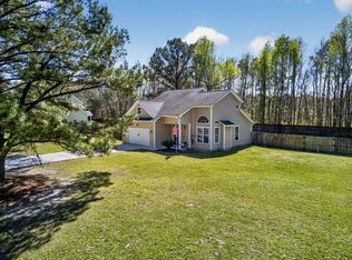 7389 Commodore Rd, Hollywood, SC 29449