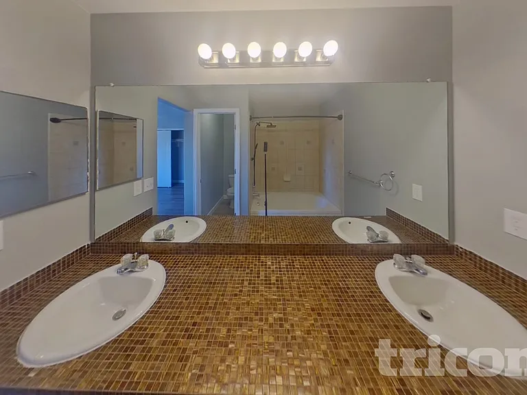 7271 Araia Dr — Photo 8