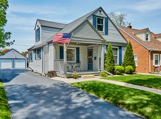 2149 S 96th St, West Allis, WI 53227