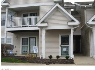 22561 Lenox Dr, Fairview Park, OH 44126