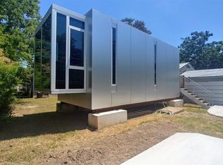 205 Attayac St #B, Austin, TX 78702