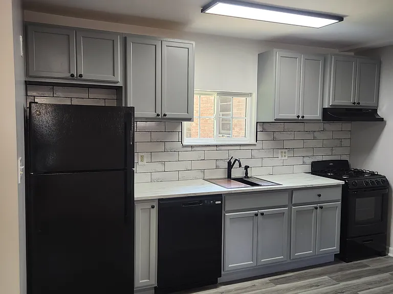2526 Windmere Dr — Photo 12
