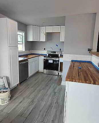 5th image of 1202 Wellhausen Ave