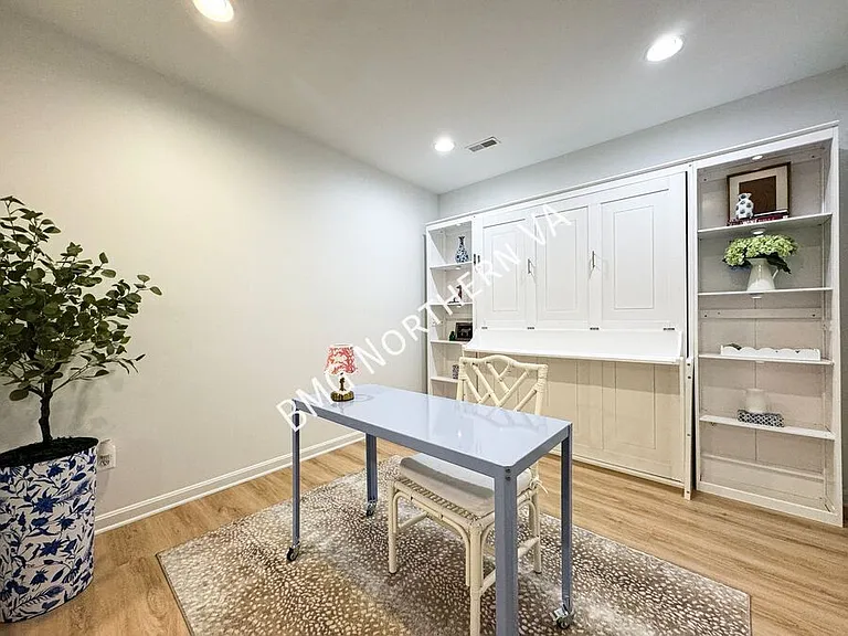 5654 Governors Pond Cir — Photo 32