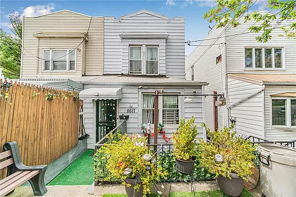Sold by Tiger Realty | media 1