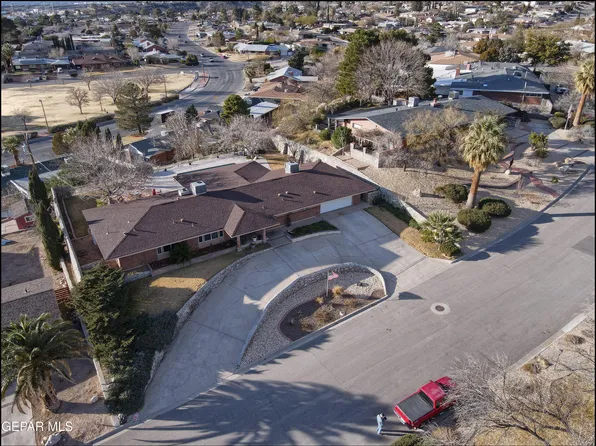 3931 Flamingo Dr, El Paso, TX 79902