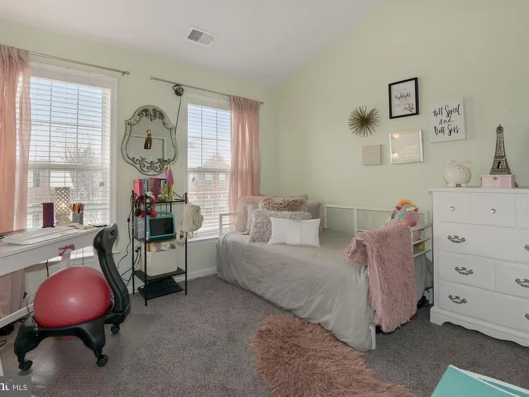 47675 Loweland Ter — Photo 25