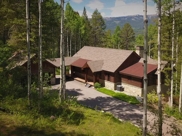 20 Upper Ridge Rd, Alpine, WY 83128