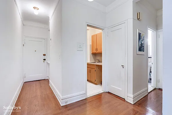 Sold by Sotheby's International Realty | media 7