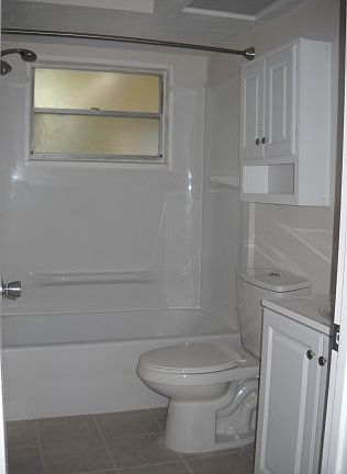 5th image of 202 S Lincoln Ave