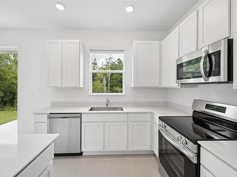 3091 Chromatic St — Photo 3