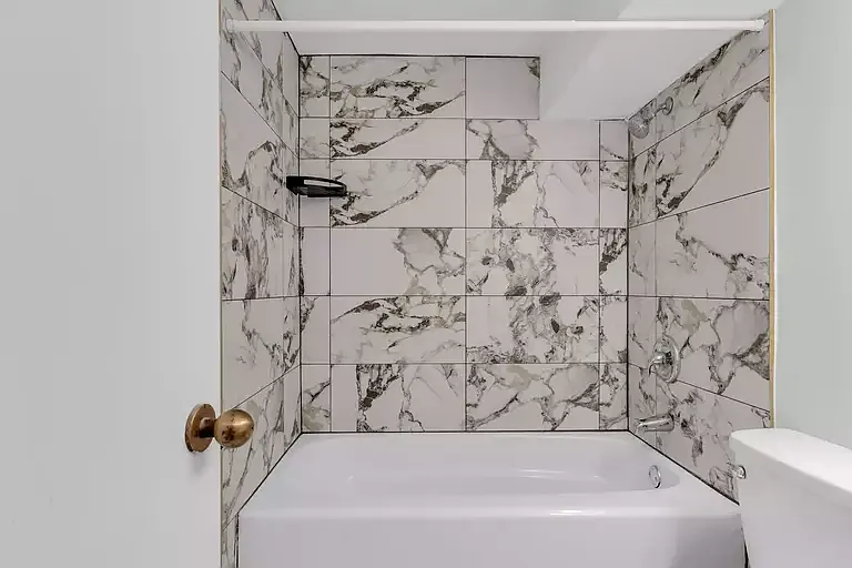9 Rockford Pl #2 — Photo 8