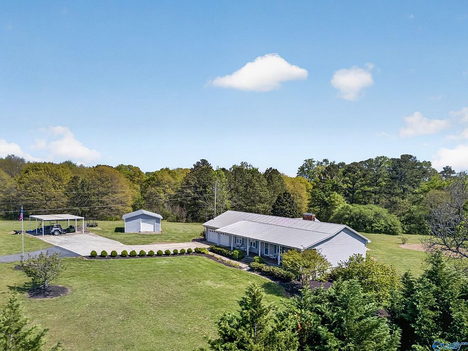 1st image of 700 Ham Rd