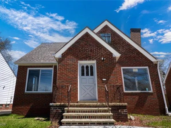 735 E 260th St, Euclid, OH 44132