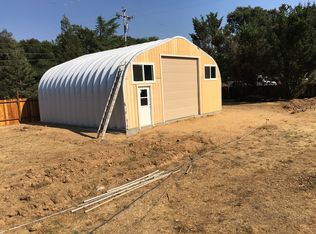 1891 Oak Grove Dr, Redwood Valley, CA 95470