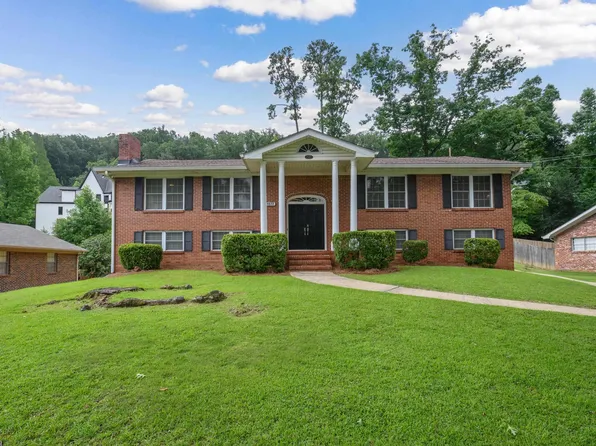 1577 Berry Rd, Birmingham, AL 35226