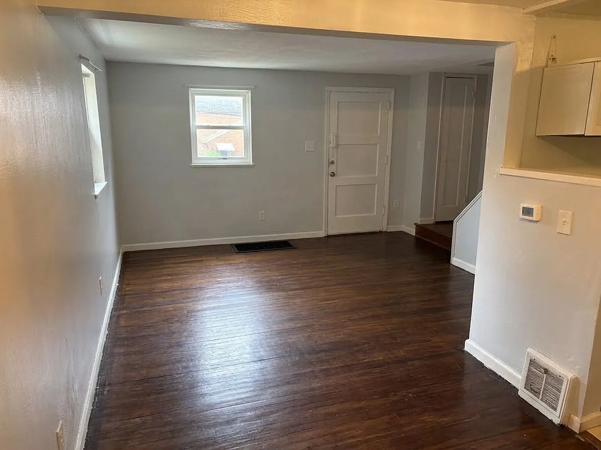 2 bed, 828 sqft, $1,250 — Photo 4