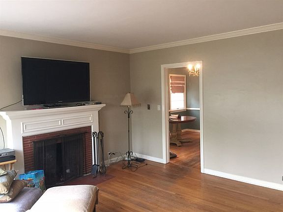 4th image of 10808 Hartsook St
