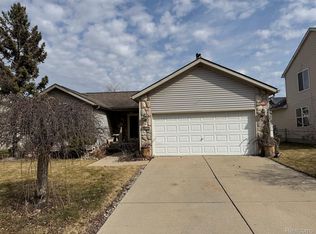 25966 Peppertree Ln, Warren, MI 48091